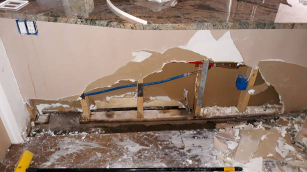 24/7 water damage repair in Blossom, TX
